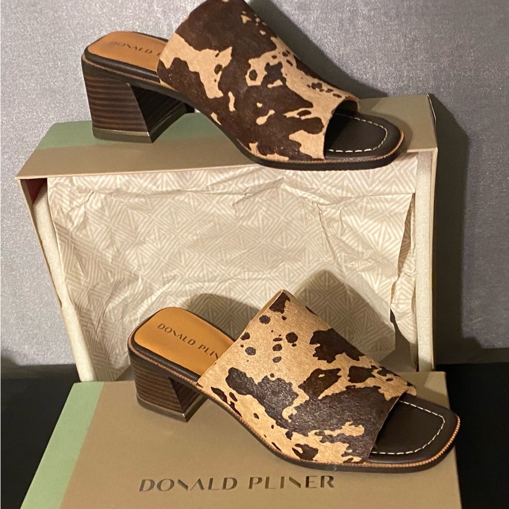 Donald J. Pliner Haze Genuine Calf Hair Sandal in Dark Brown